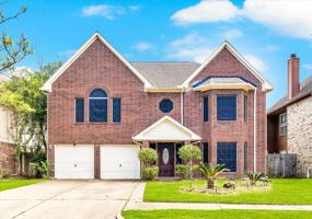 featured image of 16423 Ash Point Ln #16423