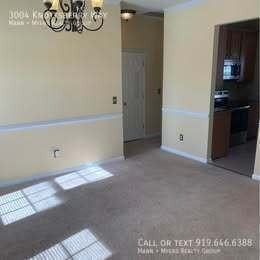 3004 Knottsberry Way - Photo 4 of 39