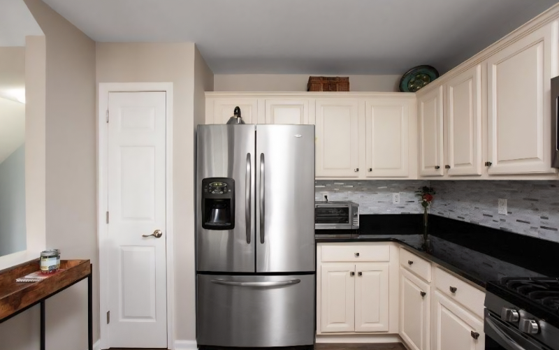 1092 Shadowlawn Dr - Photo 6 of 24