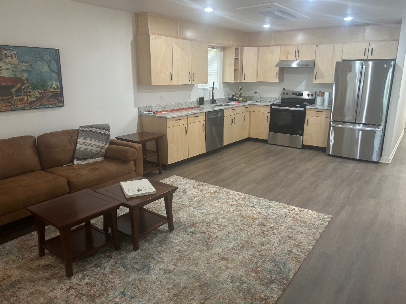 144 N Coolwell Rd - Photo 4 of 15