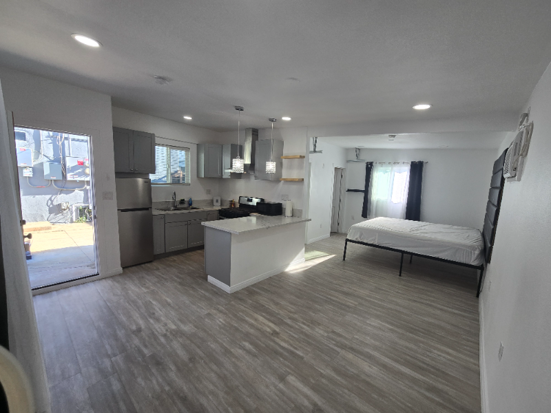 1943 Claudina Ave #BACK - Photo 5 of 19