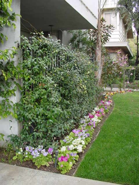 533 S Hudson Ave #4 - Photo 2 of 18