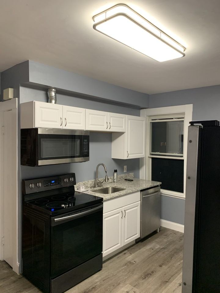 44 Linden St #2 - Photo 4 of 13