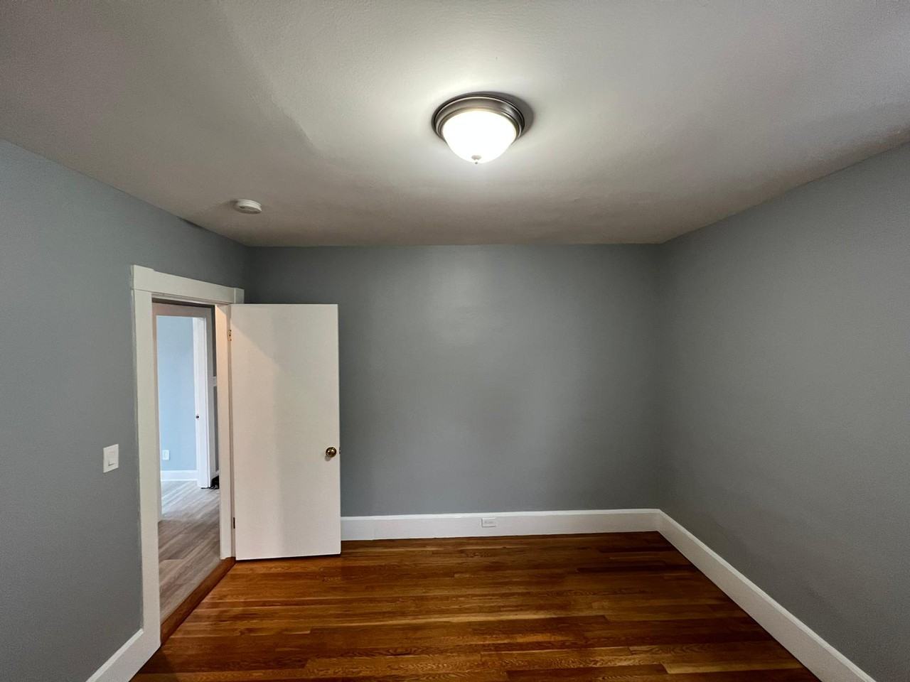 44 Linden St #2 - Photo 7 of 13