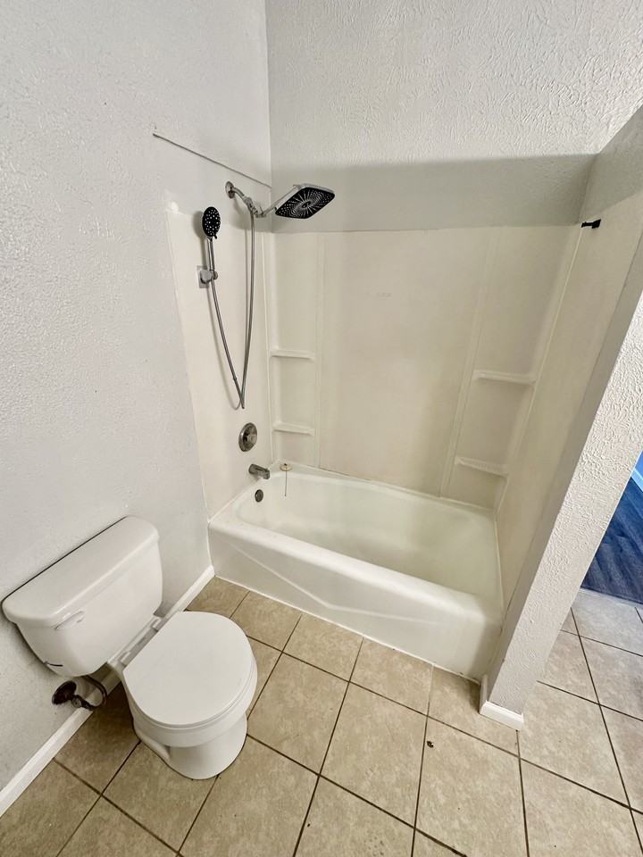 947 E Augusta Ave #NA - Photo 7 of 23