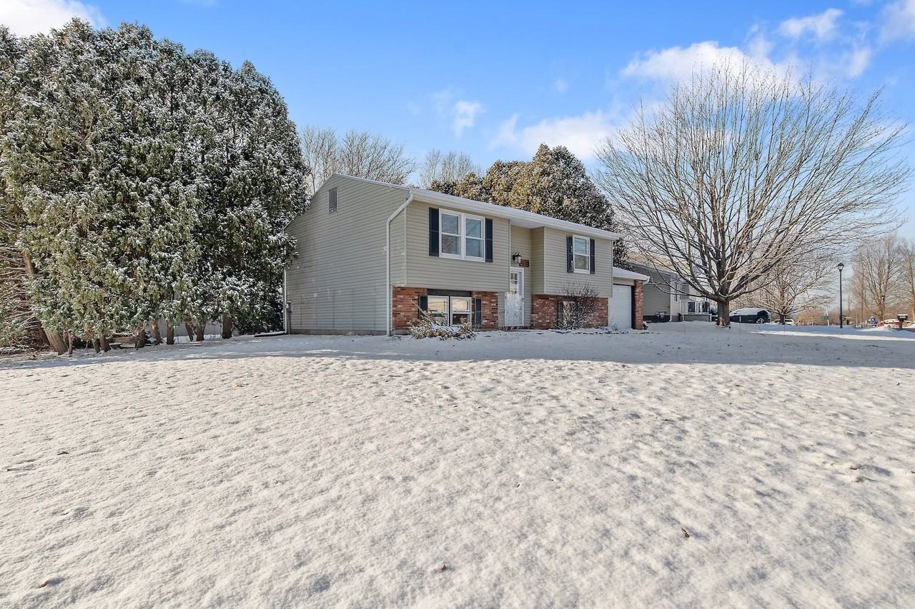 4210 Trotwood Ln #NA - Photo 2 of 42