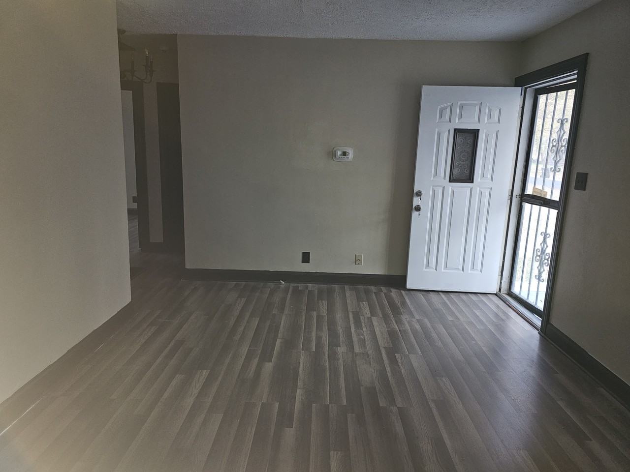 1612 S 31st St #NA - Photo 3 of 21