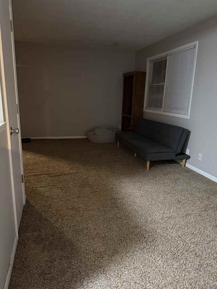 209 Washington Ave #2 - Photo 6 of 6