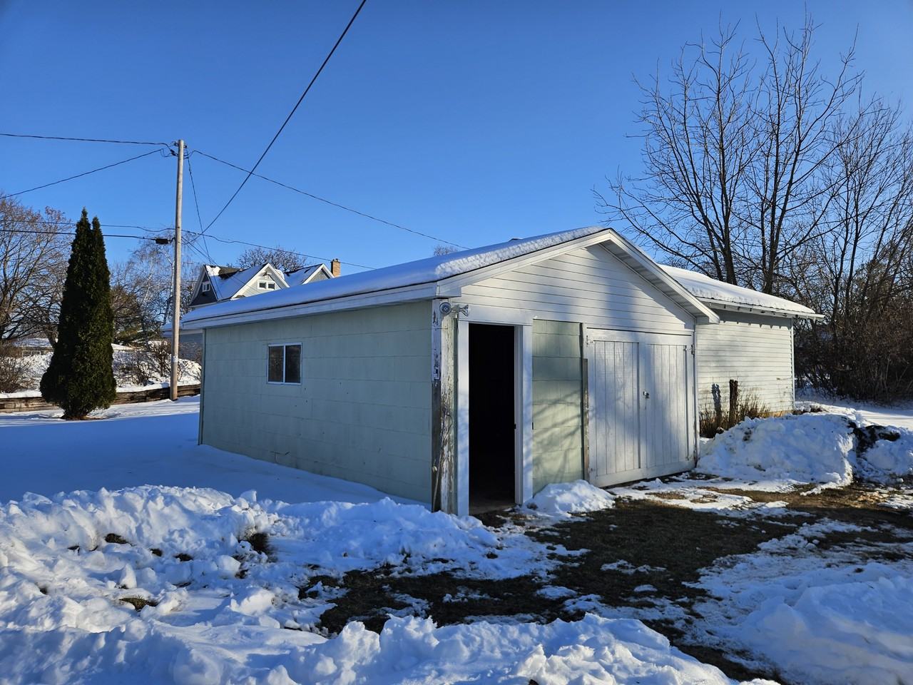 414 Adams Ave #NA - Photo 3 of 11