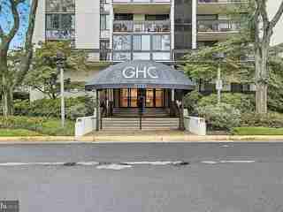 5300 Holmes Run Pkwy #709 - Photo 2 of 50