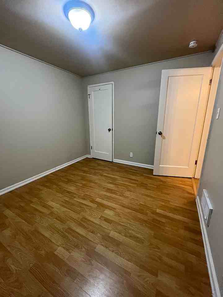 11988 20088 9th Ave Ne #NA - Photo 7 of 11