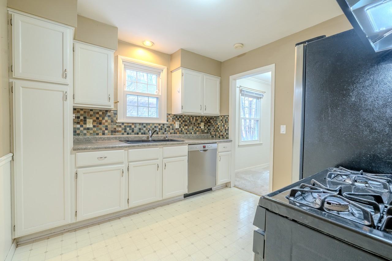 6825 Xerxes Ave S #NA - Photo 5 of 20