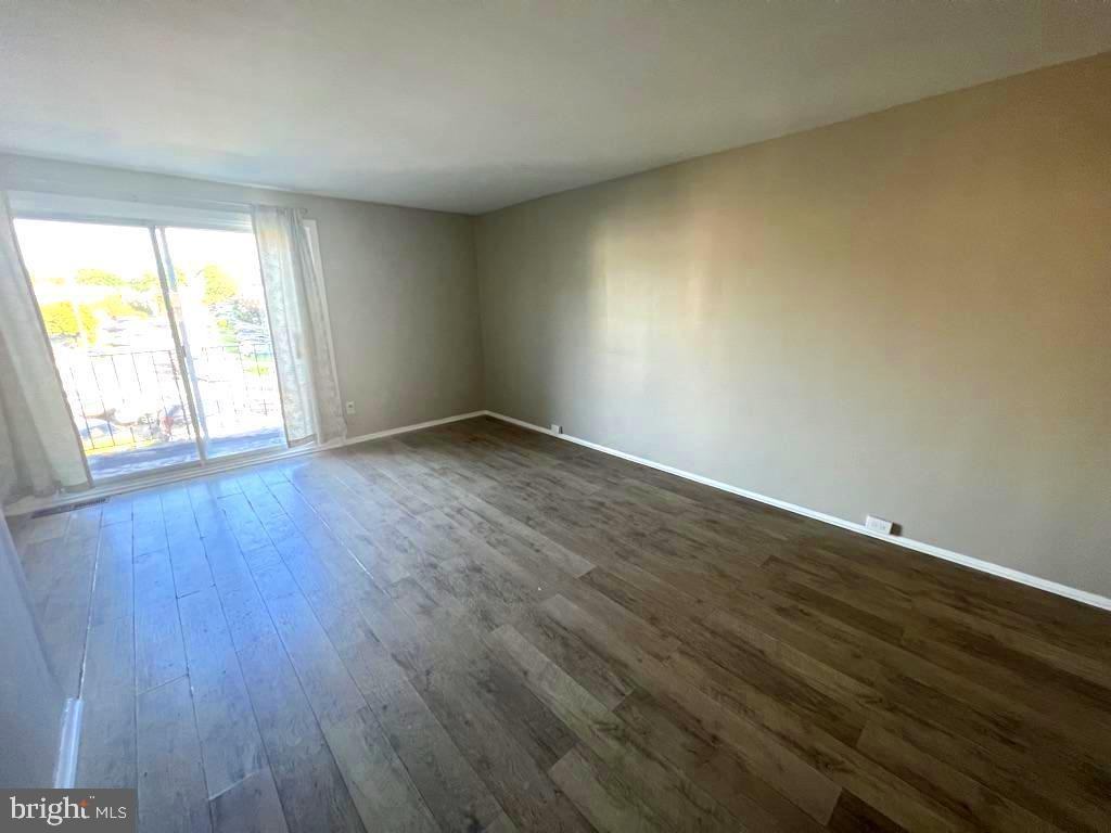 371 Avon St Fl 2 #FL2 - Photo 4 of 19