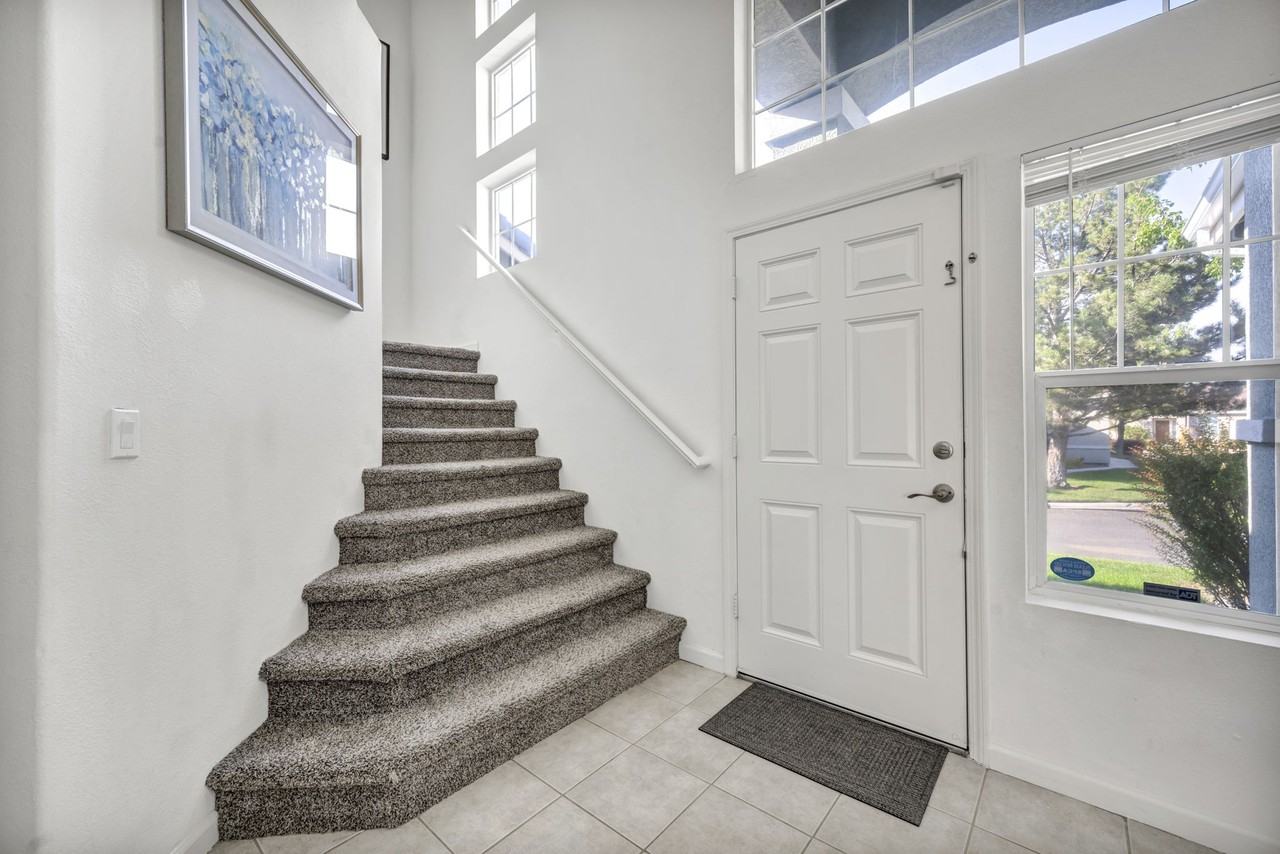 1668 Rocky Cove Ln #1 - Photo 7 of 35