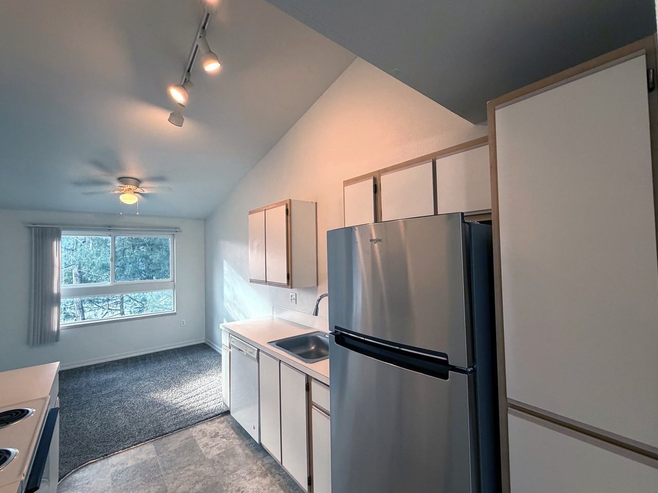 4785 Skyline Road South - Photo 3 of 46