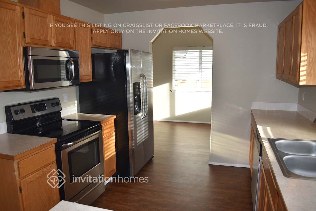 1016 127th Street Ct E - Photo 7 of 15