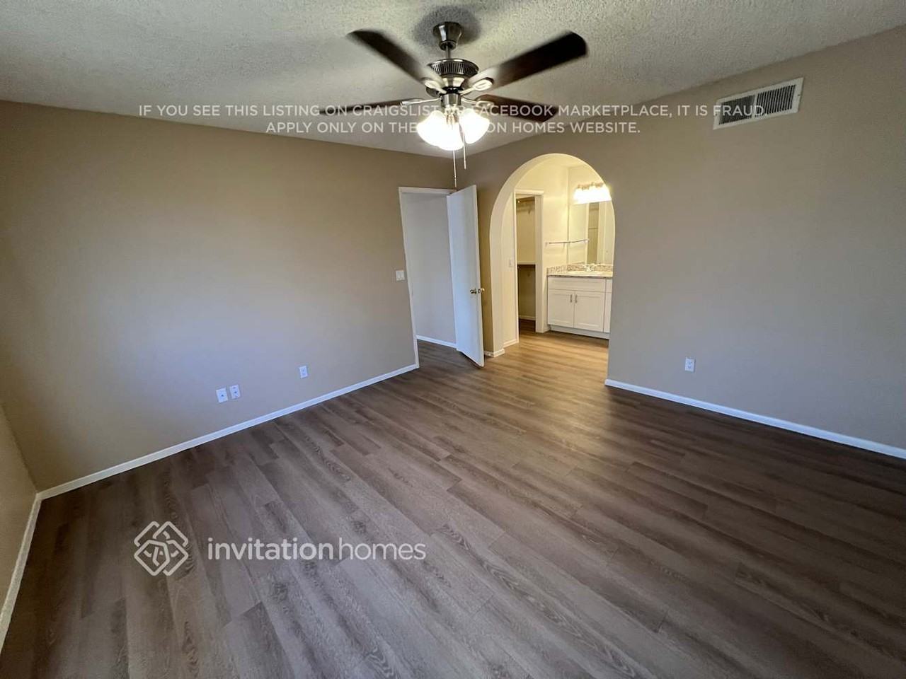 2210 W Utopia Rd - Photo 5 of 15