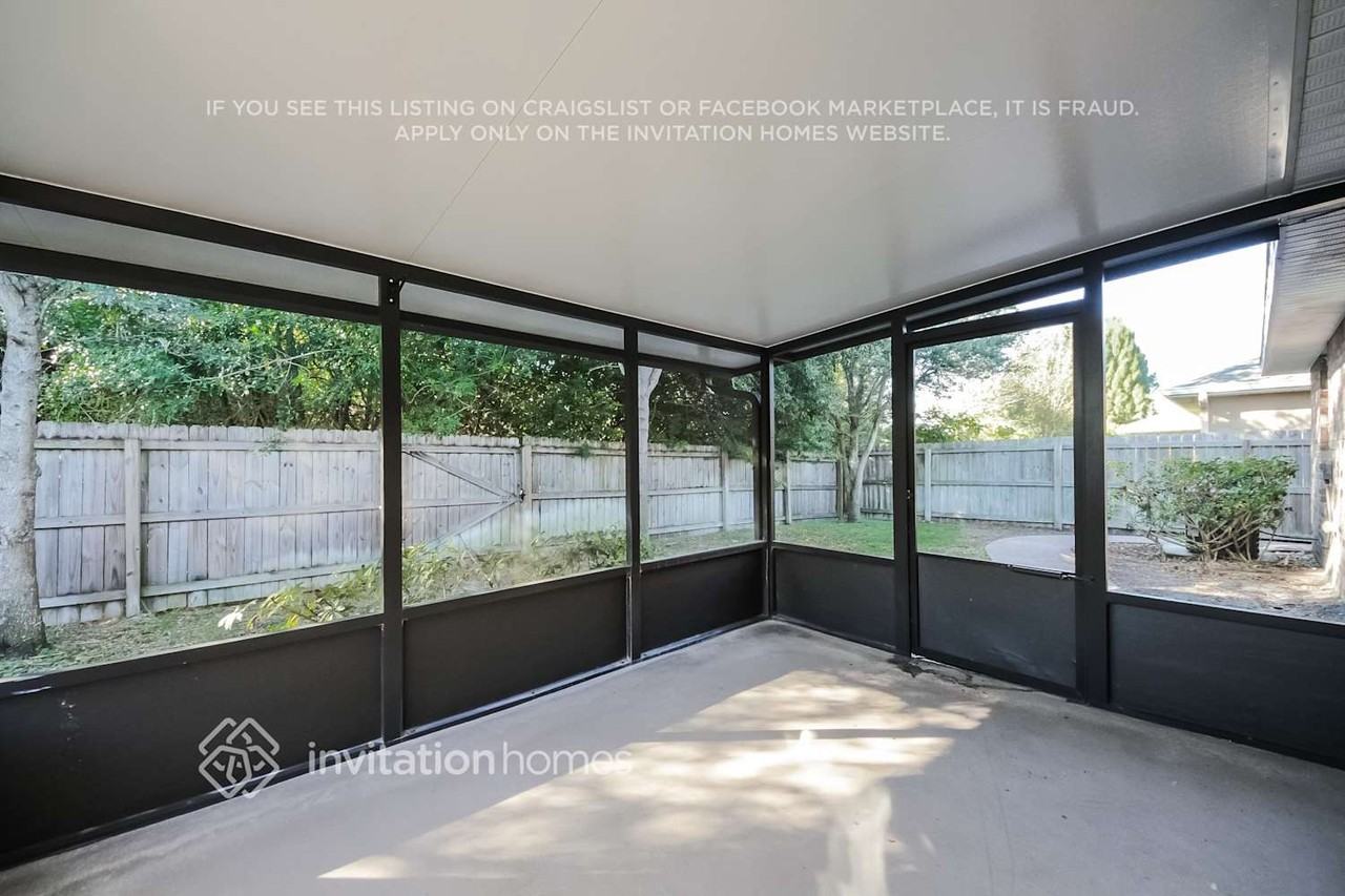 172 Secret Dr - Photo 3 of 5