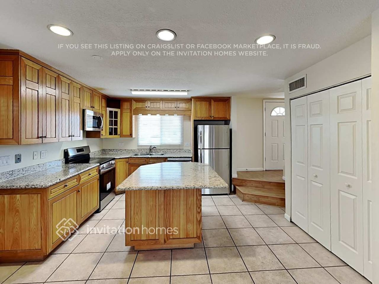 4718 S Grandview Ave - Photo 7 of 20