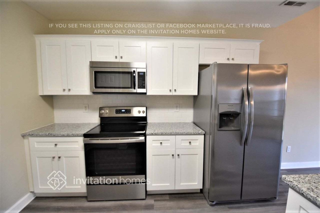 11119 Palestrina Rd - Photo 7 of 15