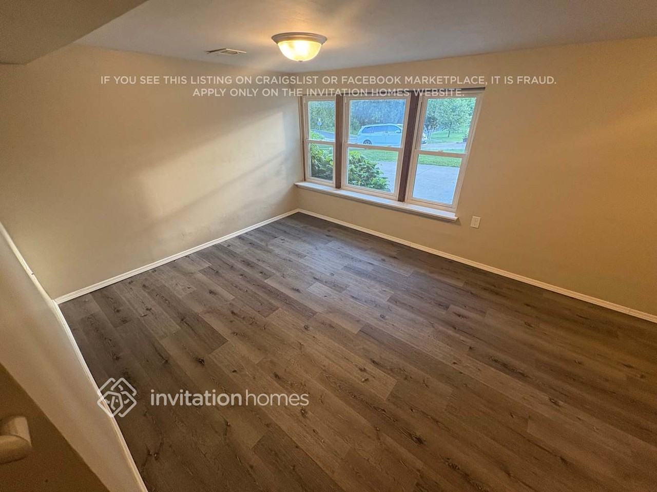 1171 Ingerson Rd - Photo 4 of 16