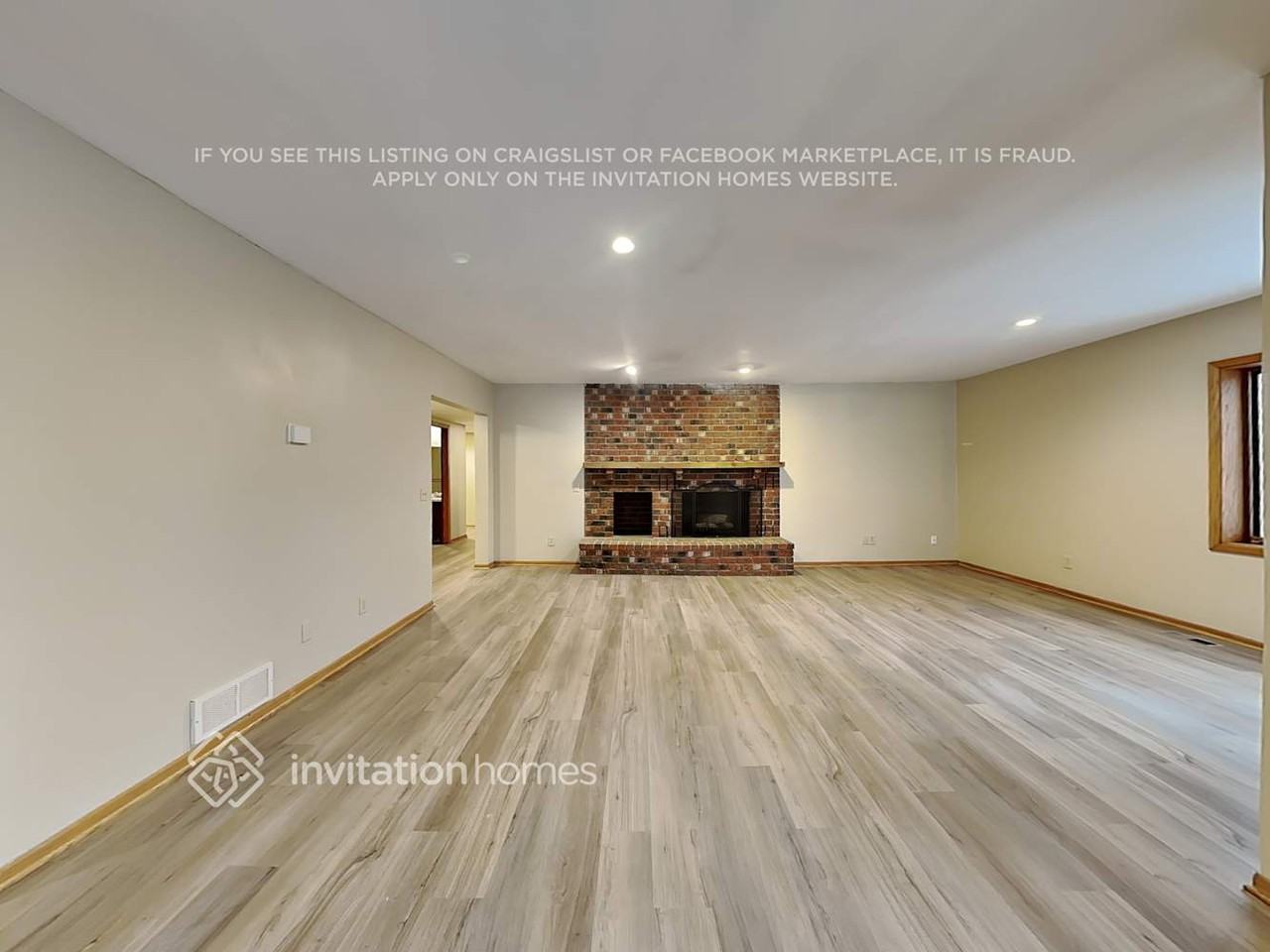 1937 Oakland Rd - Photo 6 of 25