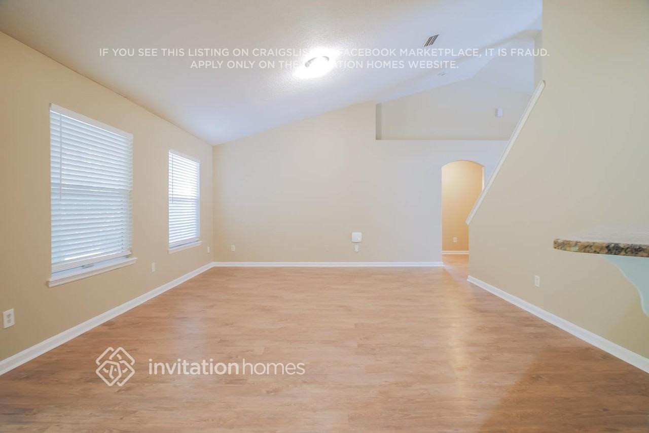 8551 Crooked Tree Dr - Photo 5 of 18