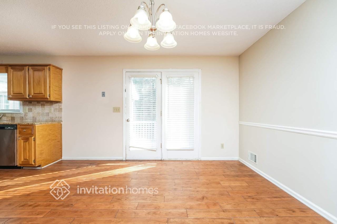 2440 Sherrie Ln Sw - Photo 6 of 18