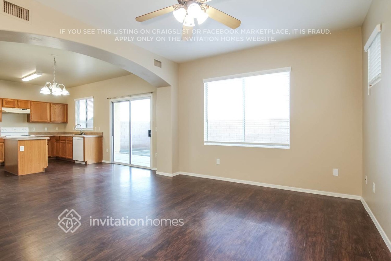 1216 S 121st Ln - Photo 5 of 18