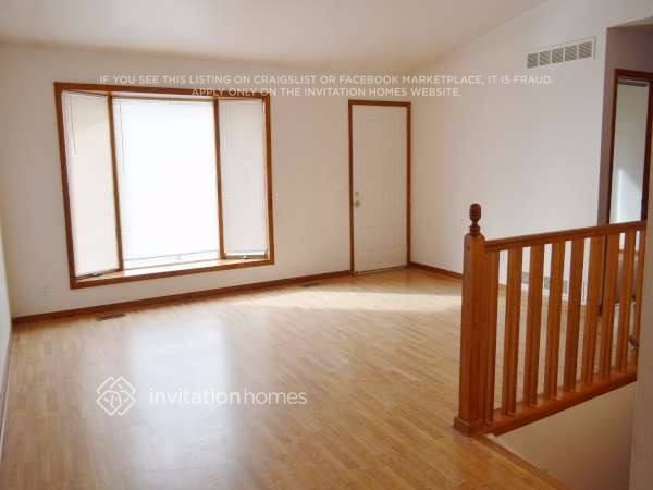 4816 S Pitkin Way - Photo 2 of 19