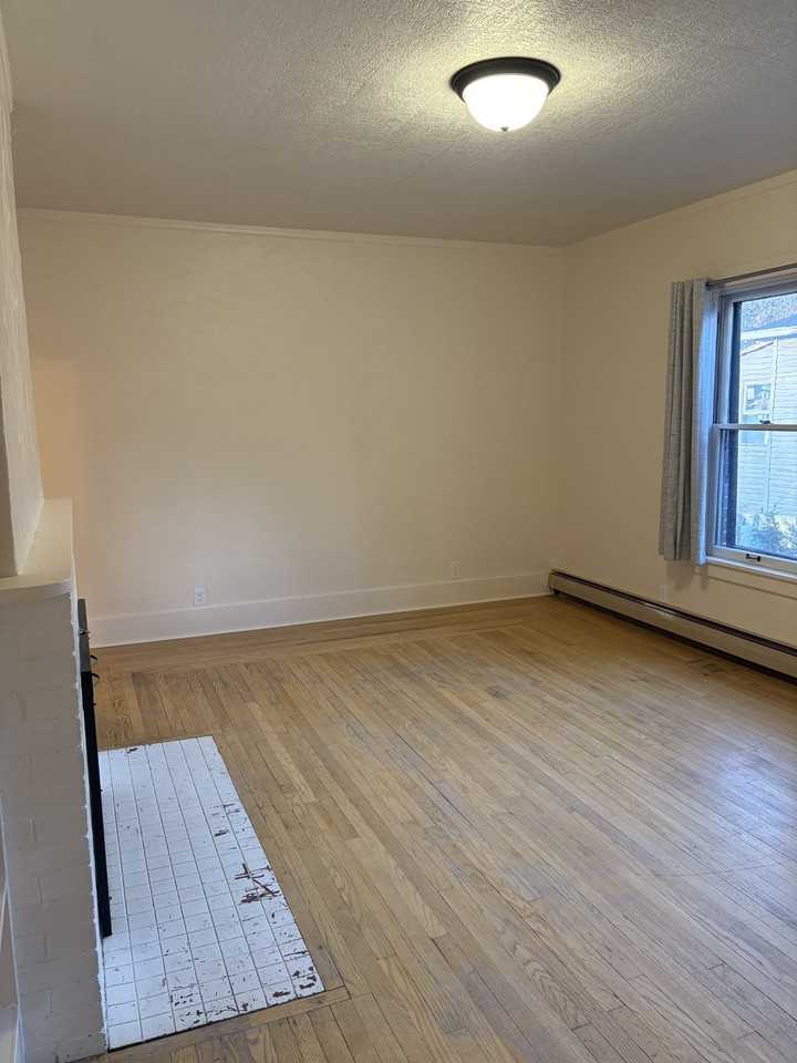 737 S Atlantic St #2 - Photo 7 of 18