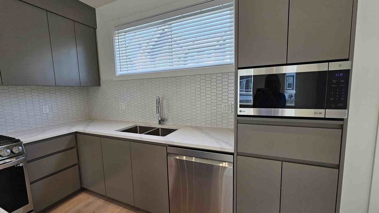 23785 Dewdney Trunk Rd #22 - Photo 5 of 20