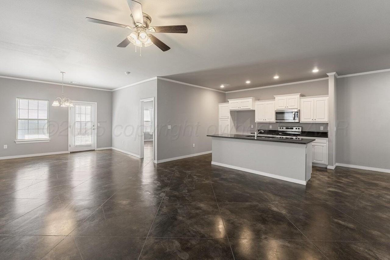 9921 Otis Ct - Photo 6 of 37