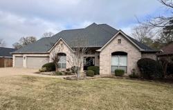 192 Marseille Dr - Photo 1 of 1