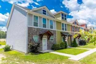 1916 Young Rd Se - Photo 1 of 1