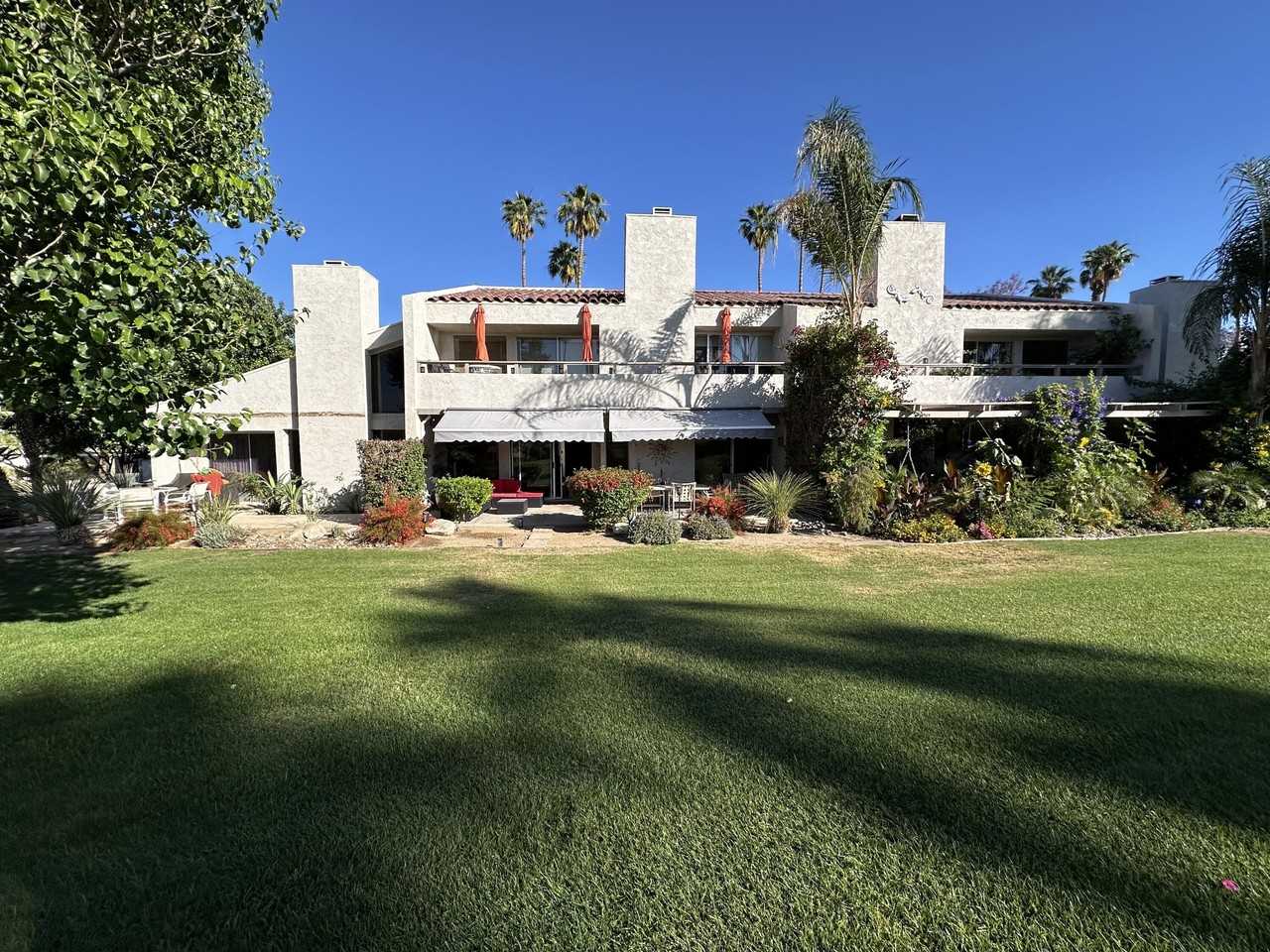 35082 Mission Hills Dr - Photo 2 of 5