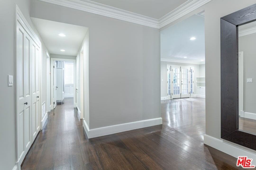 8455 Fountain Ave Unit 411 #411 - Photo 6 of 33