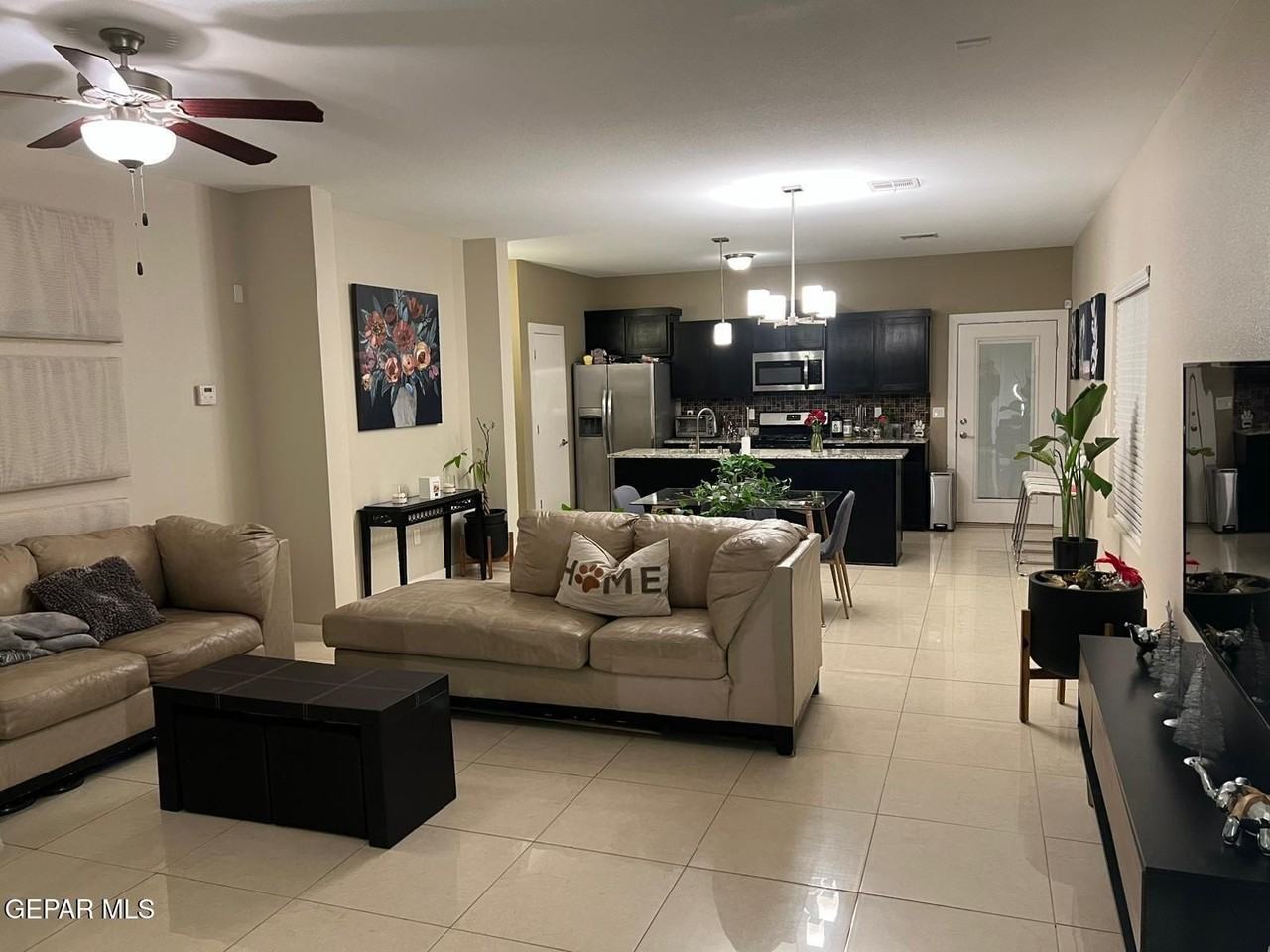 13208 Pocklington Rd - Photo 2 of 11