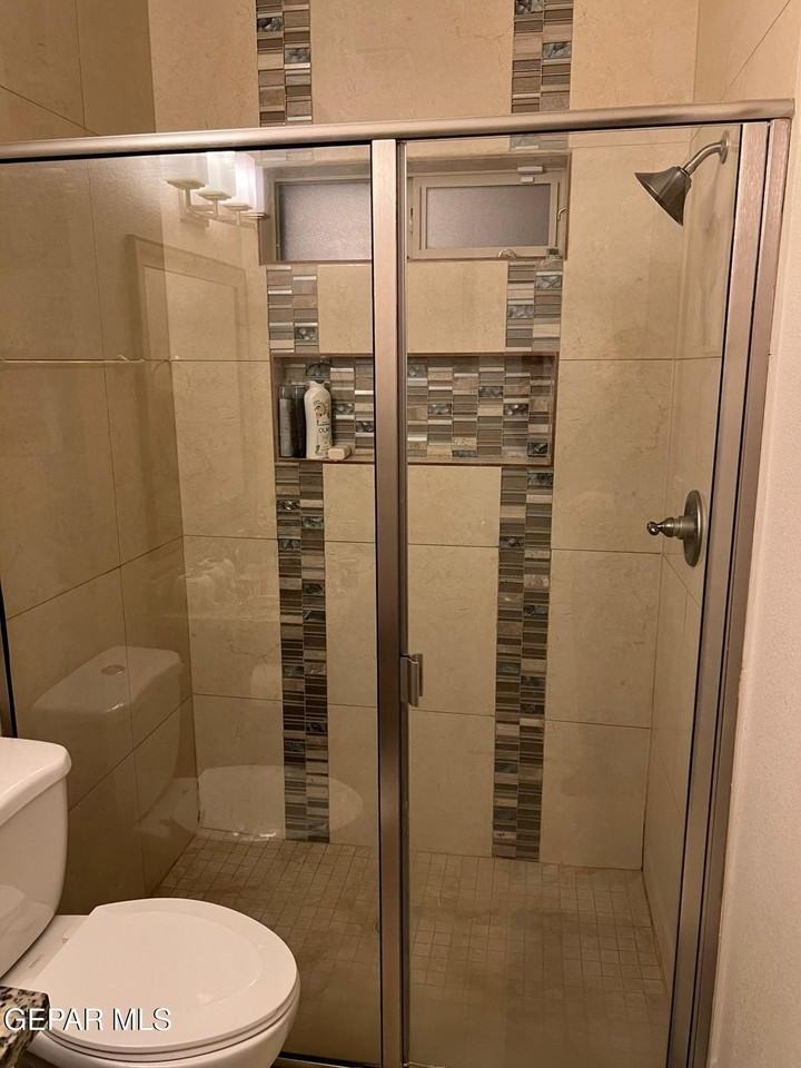 13208 Pocklington Rd - Photo 5 of 11