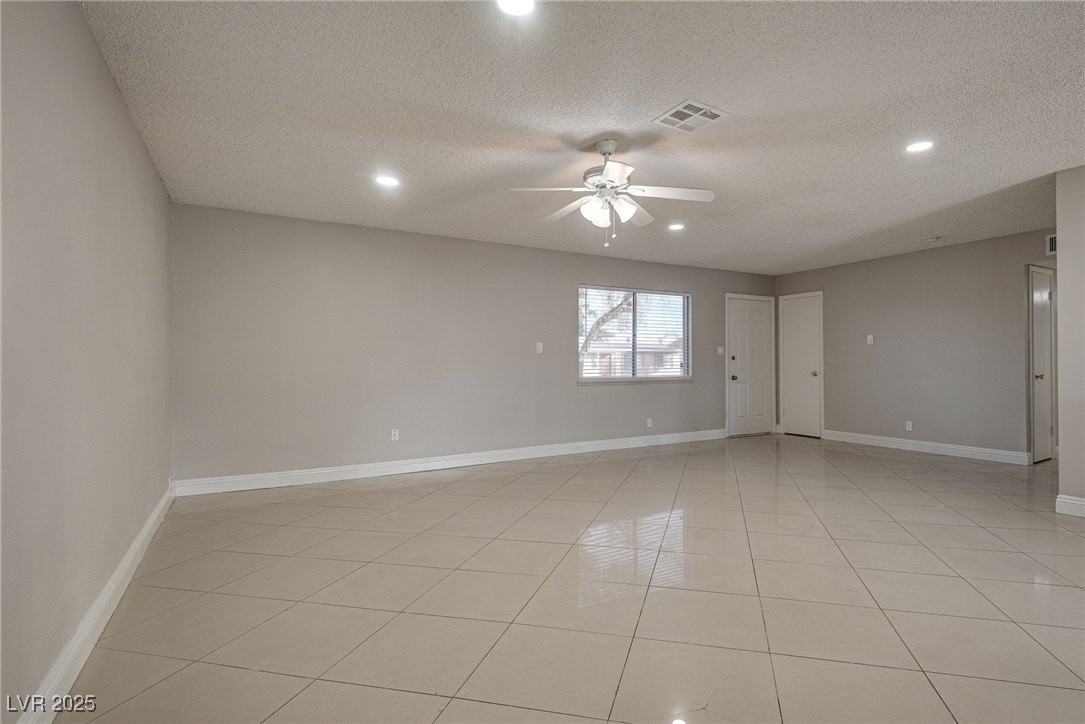 800 Slayton Dr - Photo 2 of 15