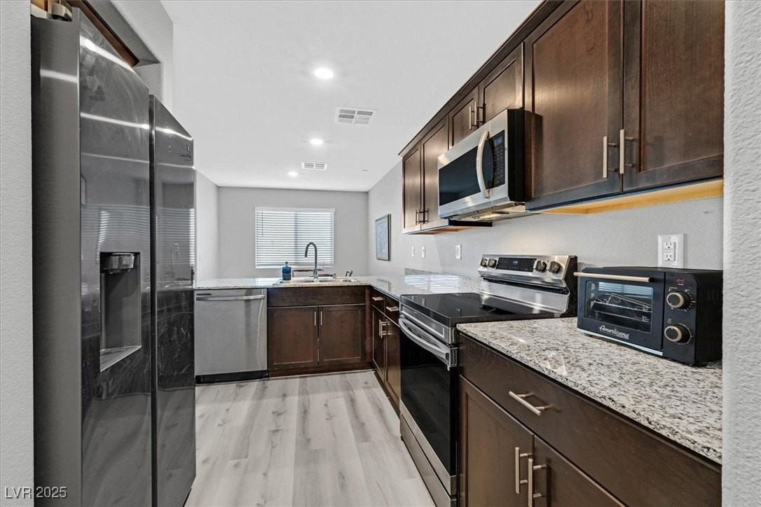 12264 Radiant Sunrise Rd #3 - Photo 6 of 35