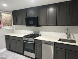 featured image of 2 Beech Spring Dr #4I