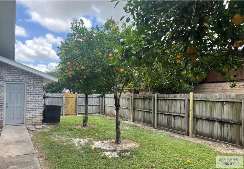 6 Casa De Oro - Photo 2 of 16