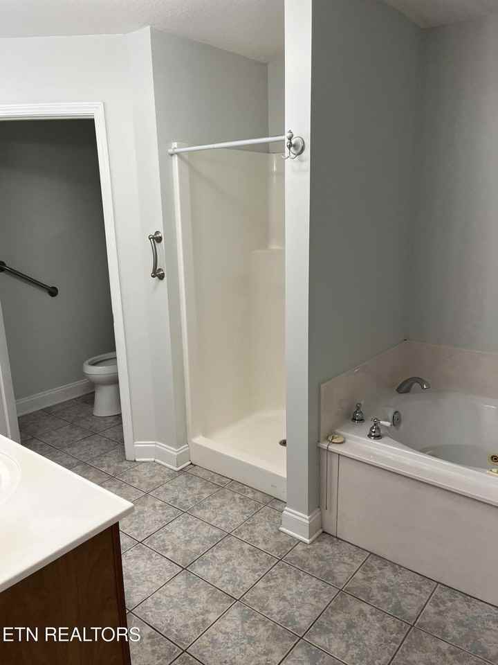 1817 Andy Ln - Photo 5 of 10