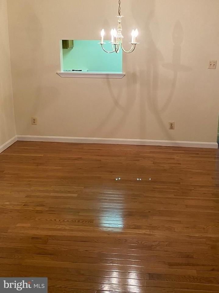 9006 Pickwick Village Ter - Photo 6 of 13