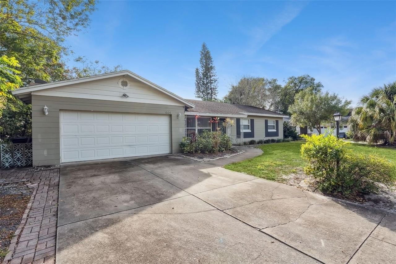 606 Ellsworth St - Photo 2 of 13