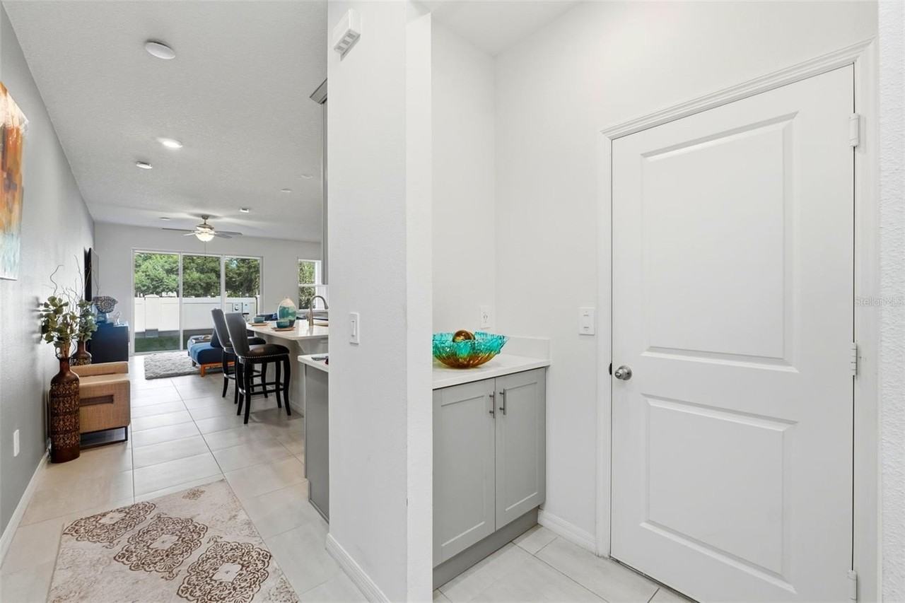 4393 Small Creek Rd - Photo 3 of 26