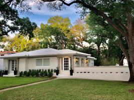 featured image of 1801 Beach Dr Ne