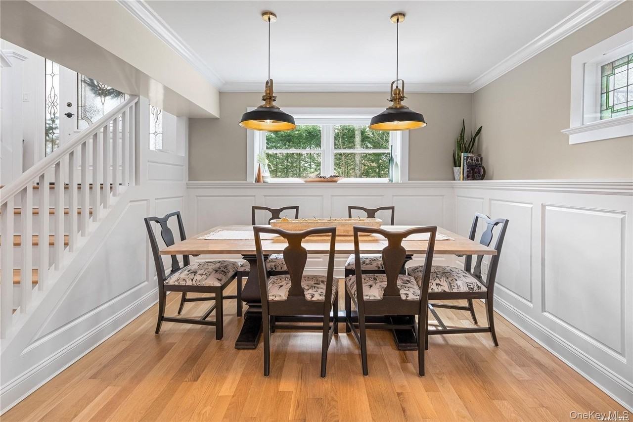 29 Missapoque Ave - Photo 6 of 24