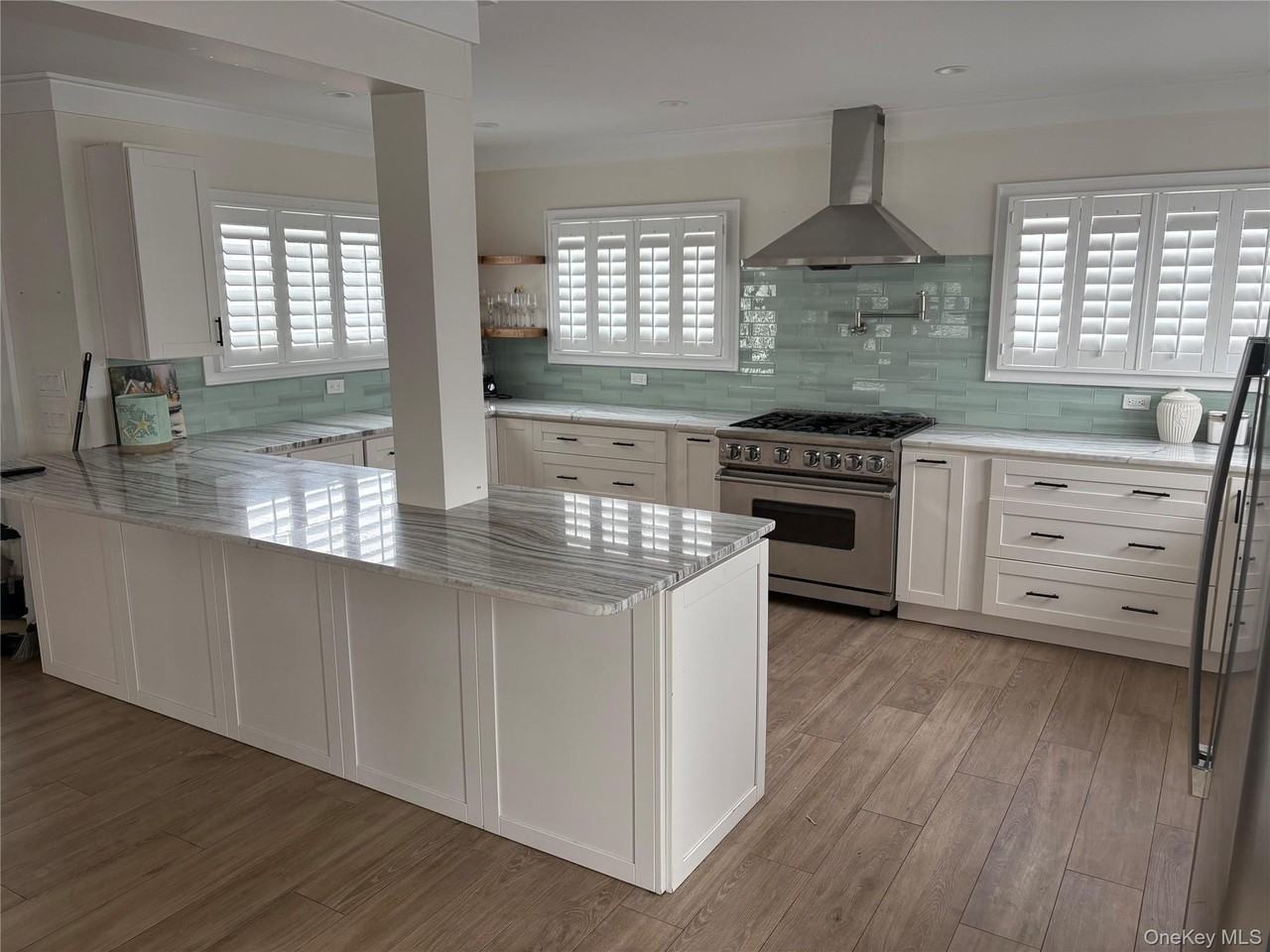 2 Bay 9th St - Photo 2 of 24